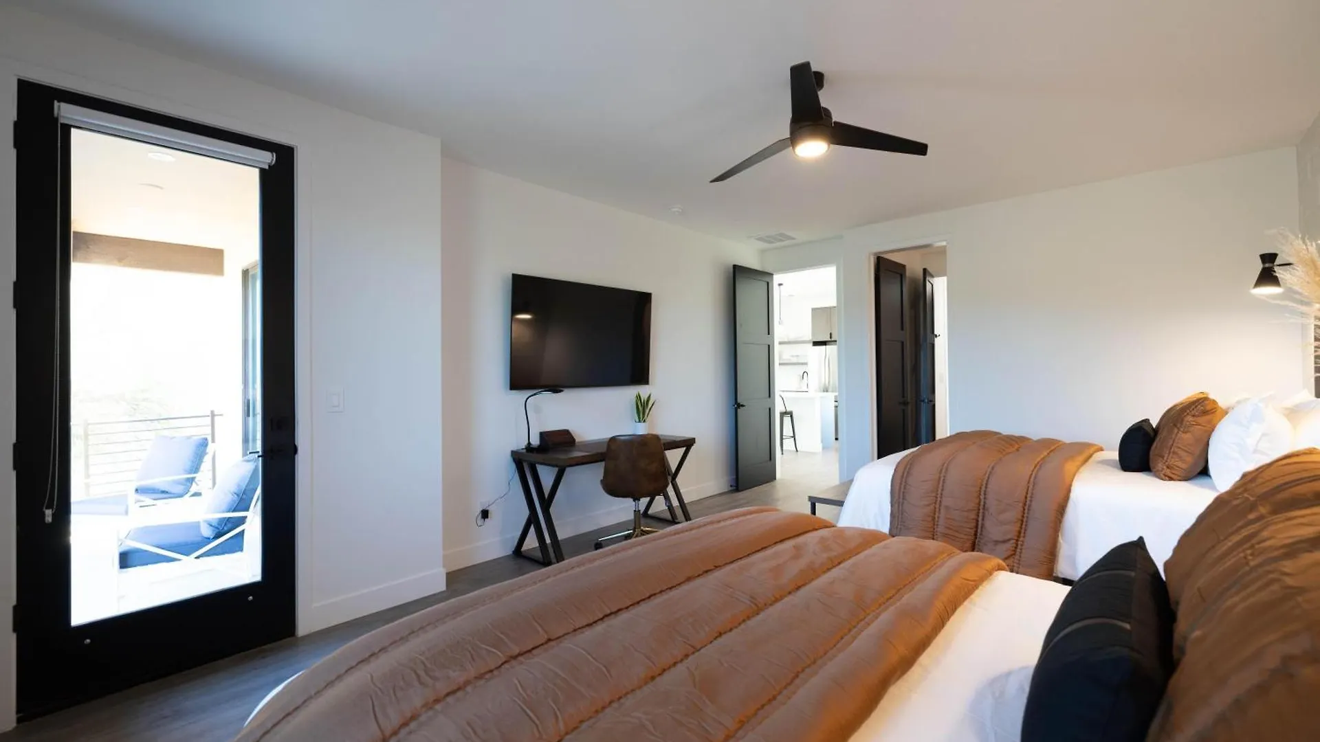 Residence 1: The Villas At Troon North Scottsdale 0*,